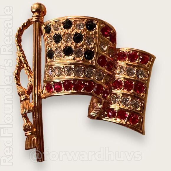 Napier Jewelry | Napier America Flag Pin | Color: Red Silver - Picture 4 of 9